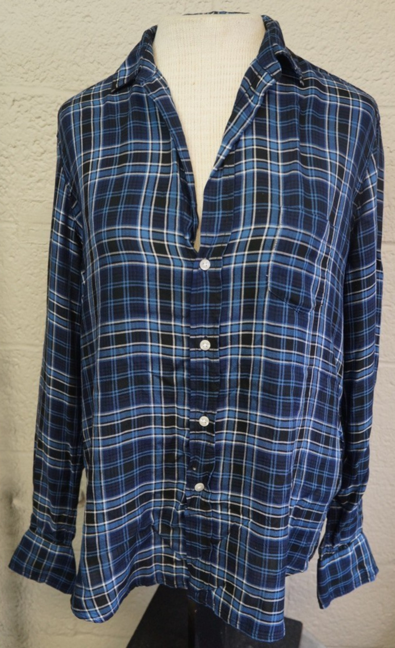 Frank & Eileen "Eileen" Relaxed Button-Up Shirt in a blue, black, and white XS